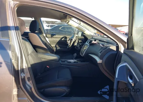 2016 Nissan Altima 2.5 from USA, damaged, VIN 1N4AL3AP6GC267635